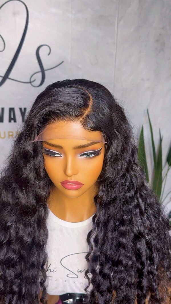 Chloe's Curls - Image 2