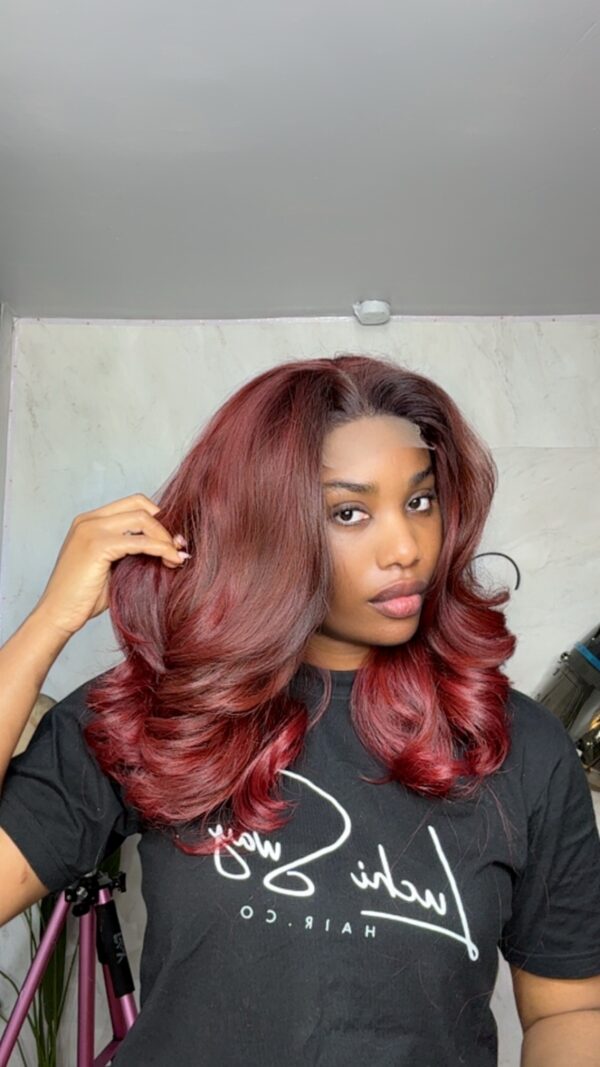 Velvet Valery - Image 5